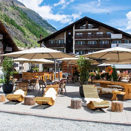 Schweizerhof Zermatt - A Small Luxury Hotel Kültér fotó