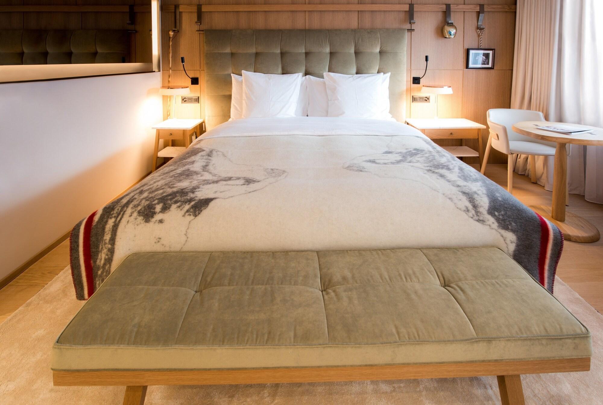 Schweizerhof Zermatt - A Small Luxury Hotel Kültér fotó